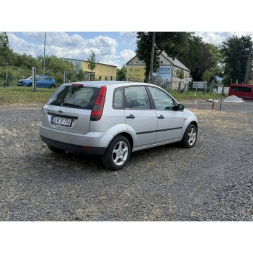 Ford Fiesta  Hatchback 2004,  1.4 benzyna - Na sprzedaż za 4 199,00 zł - Mirsk - zdjęcie 4