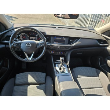 Opel Insignia  Hatchback 2022,  2.0 diesel, automat - Na sprzedaż za 66 900 zł - Nasiegniewo - zdjęcie 9