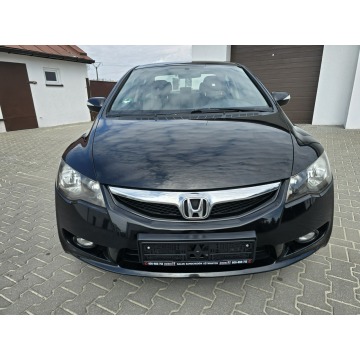 Honda Civic  Sedan/Limuzyna 2010,  1.3 hybryda, automat - Na sprzedaż za 18 900 zł - Kutno - zdjęcie 5