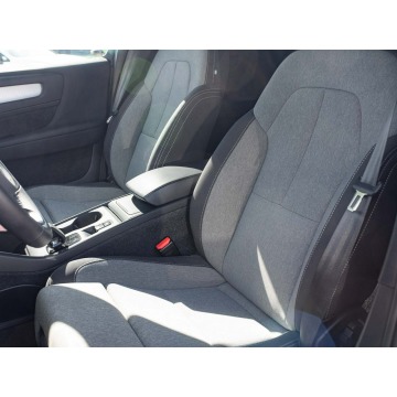 Volvo   SUV 2023,  2.0 benzyna, automat - Na sprzedaż za 102 840 zł - Gdynia - zdjęcie 11