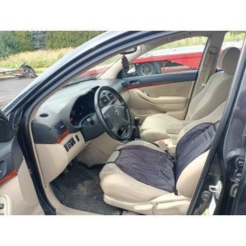 Toyota Avensis  Kombi 2004,  2.0 diesel - Na sprzedaż za 3 950,00 zł - Tarnów - zdjęcie 5