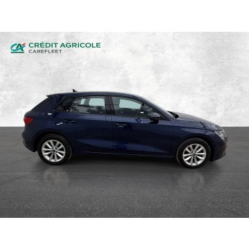 Audi A3  Hatchback 2023,  2.0 diesel, automat - Na sprzedaż za 64 900 zł - Warszawa - zdjęcie 4