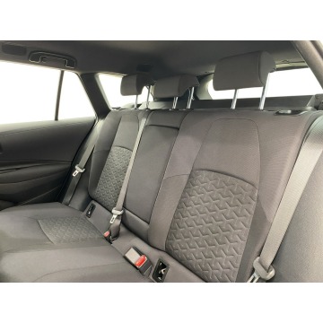 Toyota Corolla  Kombi 2022,  1.8 hybryda, automat - Na sprzedaż za 75 900 zł - Warszawa - zdjęcie 11