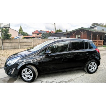 Opel Corsa  Hatchback 2013,  1.2 benzyna - Na sprzedaż za 16 900 zł - Częstochowa - zdjęcie 3