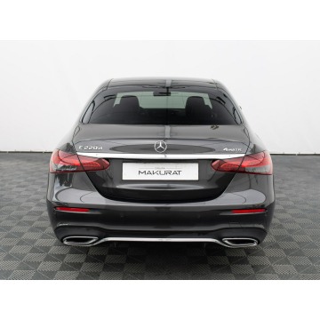 Mercedes - Benz E-klasa  Sedan/Limuzyna 2022,  2.0 diesel, automat - Na sprzedaż za 179 850 zł - Gdynia - zdjęcie 8