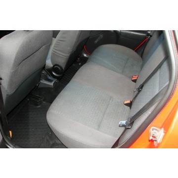 Ford Focus  Hatchback 2004,  1.6 benzyna - Na sprzedaż za 5 777,00 zł - Piła - zdjęcie 6