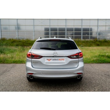 Mazda 6  Kombi 2022,  2.0 benzyna, automat - Na sprzedaż za 104 500 zł - Warszawa - zdjęcie 5