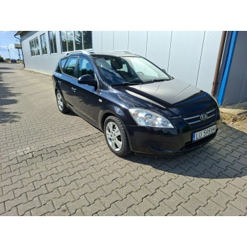Kia Ceed  Kombi 2009,  1.4 benzyna+LPG - Na sprzedaż za 11 900 zł - Jacków - zdjęcie 1