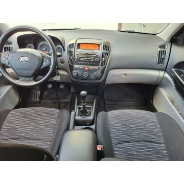 Kia Ceed  Kombi 2009,  1.4 benzyna+LPG - Na sprzedaż za 11 900 zł - Jacków - zdjęcie 8