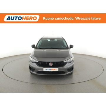 Fiat Tipo  Kombi 2019,  1.4 benzyna - Na sprzedaż za 40 900 zł - Warszawa - zdjęcie 11