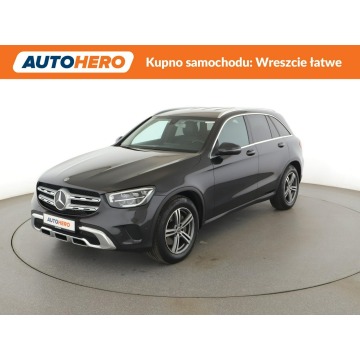 Mercedes GLC 200 - lift mHEV 4x4 automat full LED skóra navi virtual cocpit kamery