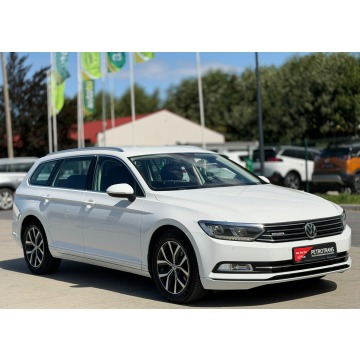 Volkswagen Passat  Kombi 2017,  1.6 diesel, automat - Na sprzedaż za 39 900 zł - Mrągowo - zdjęcie 12