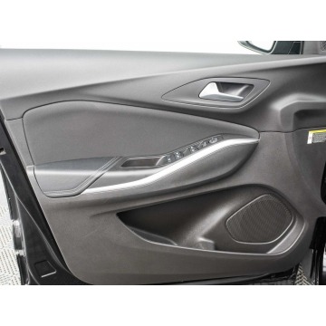 Opel Grandland X  SUV 2020,  1.2 benzyna, automat - Na sprzedaż za 66 850 zł - Pępowo - zdjęcie 9