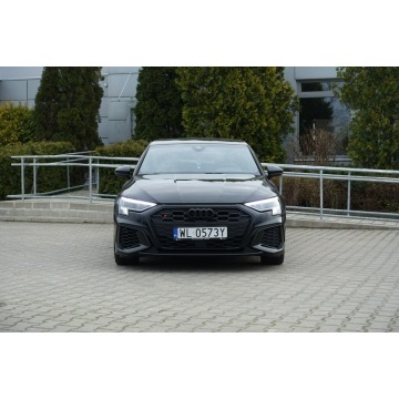 Audi S3  Hatchback 2022,  2.0 benzyna, automat - Na sprzedaż za 156 800 zł - Pęcice - zdjęcie 2