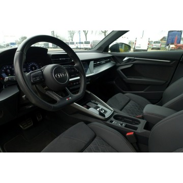 Audi S3  Hatchback 2022,  2.0 benzyna, automat - Na sprzedaż za 156 800 zł - Pęcice - zdjęcie 10
