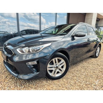 Kia Ceed  Kombi 2019,  1.4 benzyna - Na sprzedaż za 55 000 zł - Tychy - zdjęcie 2