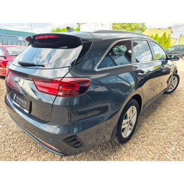 Kia Ceed  Kombi 2019,  1.4 benzyna - Na sprzedaż za 55 000 zł - Tychy - zdjęcie 5
