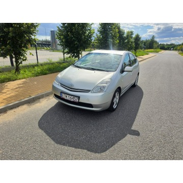 Toyota Prius - | 1.5 Hybryda | Automat | 2005 |