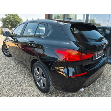 BMW Seria 1  Hatchback 2019,  1.5 benzyna - Na sprzedaż za 46 000 zł - Tychy - zdjęcie 5