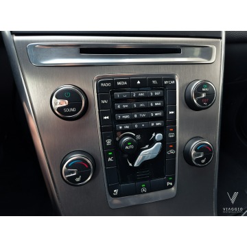 Volvo   SUV 2012,  2.0 diesel - Na sprzedaż za 31 000 zł - Tychy - zdjęcie 10