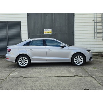 Audi A3  Sedan/Limuzyna 2015,  2.0 diesel, automat - Na sprzedaż za 49 999 zł - Białogard - zdjęcie 5
