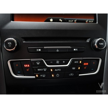 Ford Mondeo  Kombi 2015,  2.0 diesel, automat - Na sprzedaż za 33 899 zł - Tychy - zdjęcie 10