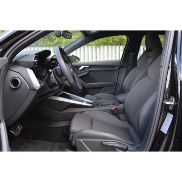 Audi A3  Sedan/Limuzyna 2022,  2.0 diesel, automat - Na sprzedaż za 140 000 zł - Warszawa - zdjęcie 5