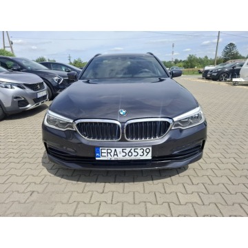 BMW   Kombi 2019,  2.0, automat - Na sprzedaż za 96 500 zł - Malutkie - zdjęcie 2