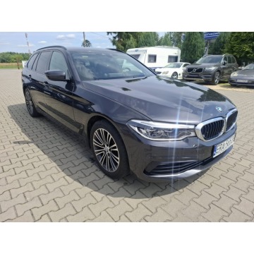 BMW   Kombi 2019,  2.0, automat - Na sprzedaż za 96 500 zł - Malutkie - zdjęcie 3