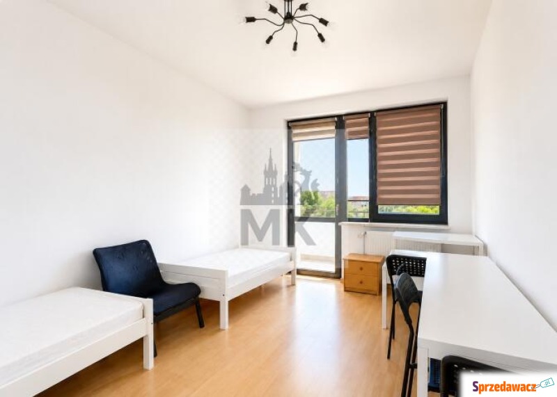 Mieszkanie trzypokojowe Kraków,   64 m2, 4 piętro - Sprzedam
