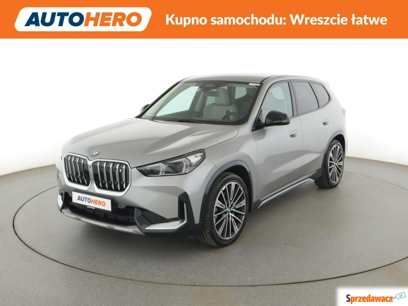 BMW iX1  SUV 2023 elektryczny, automat - Na sprzedaż za 139 800 zł - Warszawa