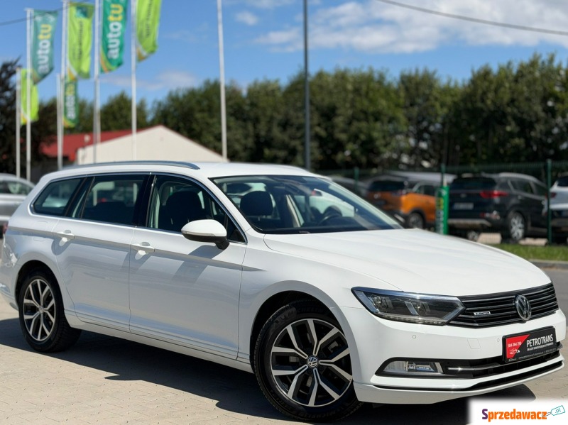 Volkswagen Passat  Kombi 2017,  1.6 diesel, automat - Na sprzedaż za 39 900 zł - Mrągowo