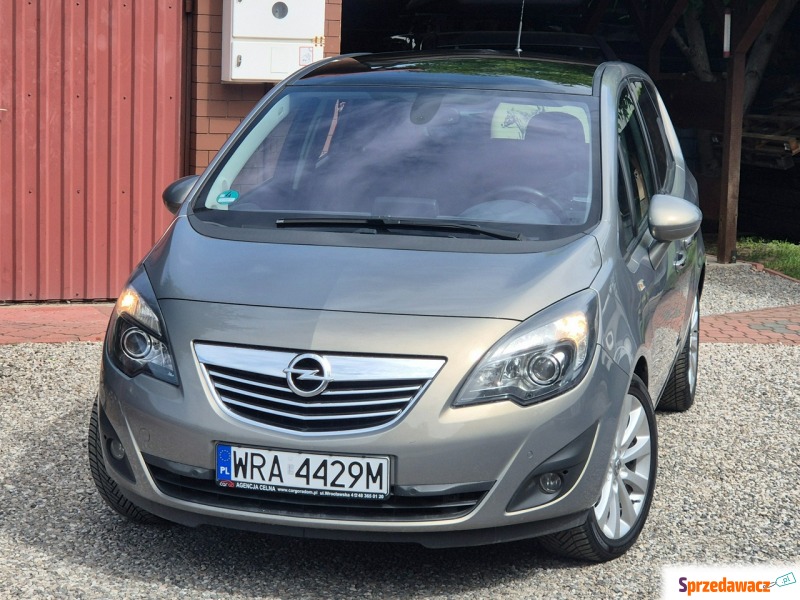 Opel Meriva  Hatchback 2010,  1.4 benzyna - Na sprzedaż za 18 600 zł - Radom