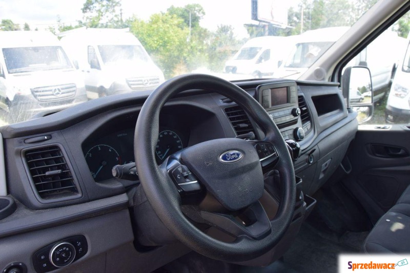 Ford Transit 2024