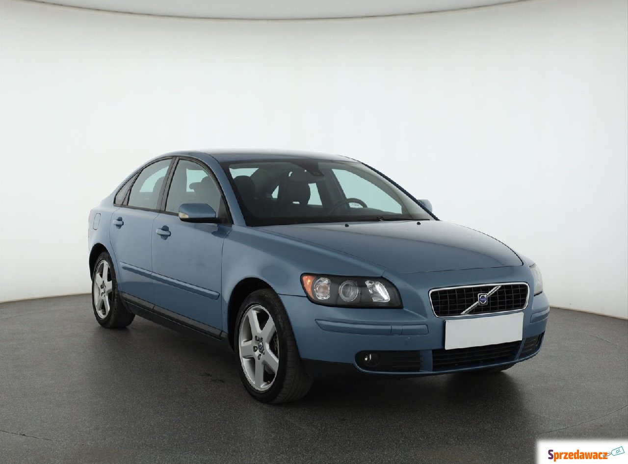 Volvo S40 2004