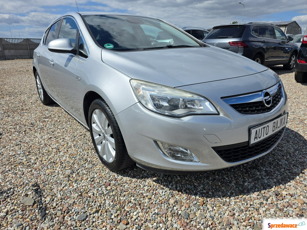 Opel Astra 2012