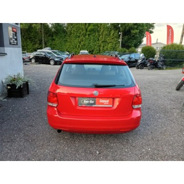 Volkswagen Golf  Kombi 2010,  1598.0 diesel, automat - Na sprzedaż za 29 900 zł - Janów Lubelski - zdjęcie 5