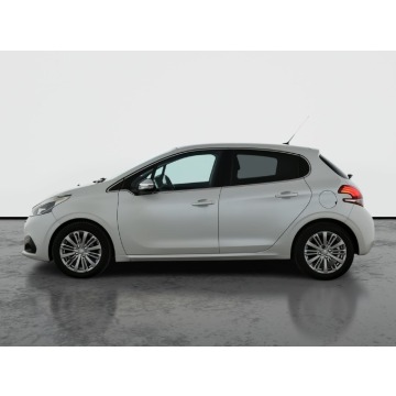 Peugeot 208  Hatchback 2017,  1.2 benzyna, automat - Na sprzedaż za 34 999 zł - Piaseczno - zdjęcie 4