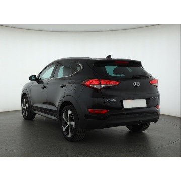 Hyundai Tucson  SUV 2016,  1.7 diesel - Na sprzedaż za 44 999 zł - Katowice - zdjęcie 6