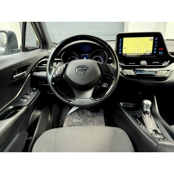 Toyota C-HR  SUV 2018,  1.8 hybryda, automat - Na sprzedaż za 69 900 zł - Kotarwice - zdjęcie 7