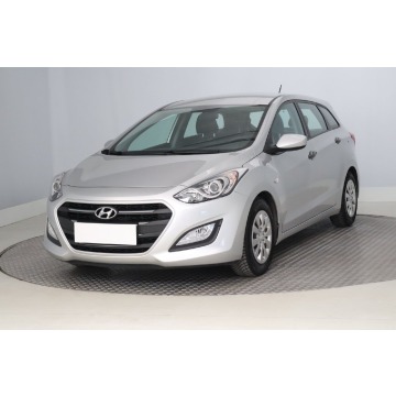 Hyundai i30  Kombi 2016,  1.4 benzyna - Na sprzedaż za 35 999 zł - Zabrze - zdjęcie 3