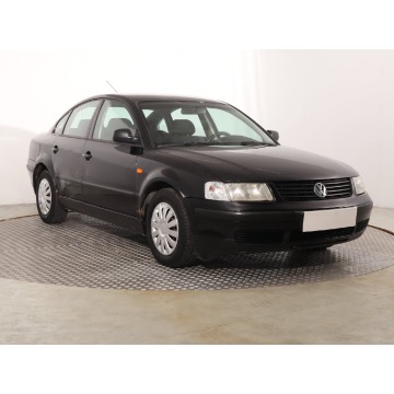 VW Passat 1.6 (101KM), 1997