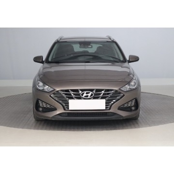 Hyundai i30  Kombi 2021,  1.5 benzyna, automat - Na sprzedaż za 57 999 zł - Zabrze - zdjęcie 2