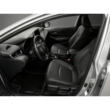 Toyota Corolla  Sedan/Limuzyna 2022,  1.8 hybryda, automat - Na sprzedaż za 69 897 zł - Białystok - zdjęcie 8