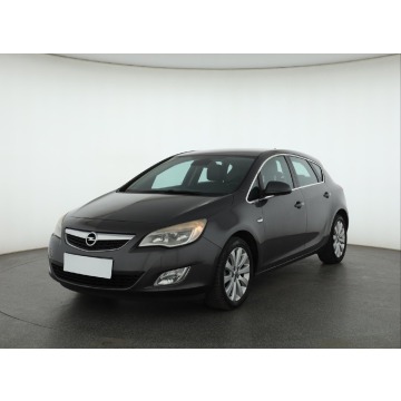 Opel Astra  Hatchback 2011,  1.4 benzyna - Na sprzedaż za 15 999 zł - Piaseczno - zdjęcie 3