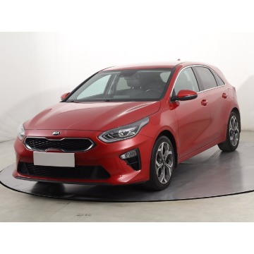 Kia Ceed  Hatchback 2020,  1.4 benzyna, automat - Na sprzedaż za 64 999 zł - Katowice - zdjęcie 3