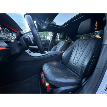 Mercedes - Benz CLS-klasa  Sedan/Limuzyna 2018,  3.0 benzyna, automat - Na sprzedaż za 149 500 zł - Wijewo - zdjęcie 8