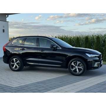 Volvo   SUV 2022,  2.0 hybryda, automat - Na sprzedaż za 129 900 zł - Zambrów - zdjęcie 3