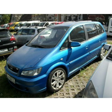 Opel Zafira  Minivan/Van 2002,  2.0 benzyna - Na sprzedaż za 3 900,00 zł - Katowice - zdjęcie 2