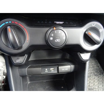 Kia Picanto  Hatchback 2019,  1.0 benzyna - Na sprzedaż za 34 900 zł - Łódź - zdjęcie 8